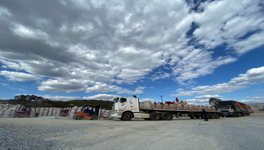 ԴHYԴͲfBikitaVɽ٫@3f͸LʯV۳m(x)